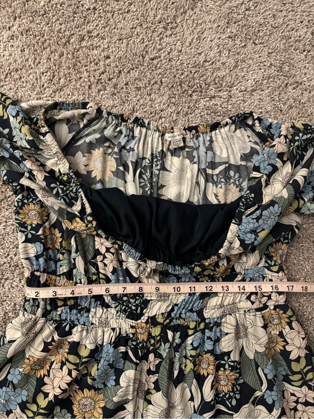 AE floral puff sleeve romper with pockets! - Picture 7 of 8